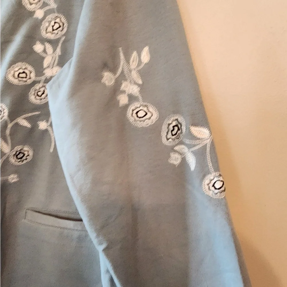 City hearts slate blue Embroidered full zip sweater jacket size womens large - Picture 2 of 6